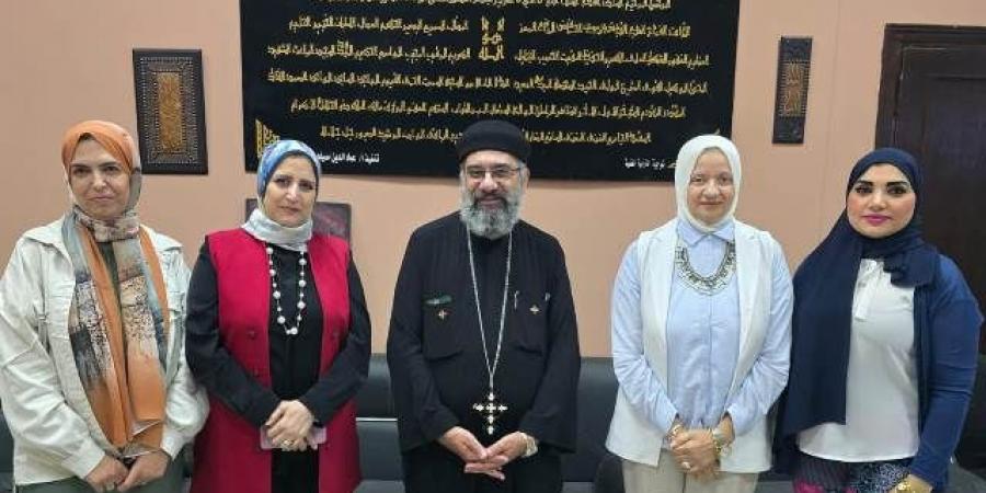 وفد كنيسة العذراء يزور إدارة الشروق التعليمية للتهنئة بعيد الأضحى صور - هرم مصر