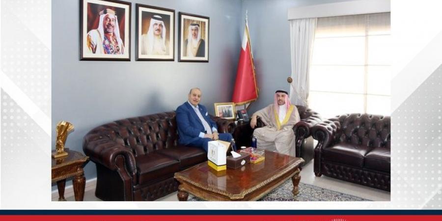 محافظ العاصمة يستقبل سفير فلسطين بمناسبة انتهاء فترة عمله لدى المملكة - هرم مصر