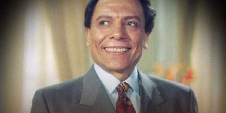 الليلة.. الوثائقية تعرض الجزء الثاني من فيلم "الزعيم.. رحلة عادل إمام" - هرم مصر