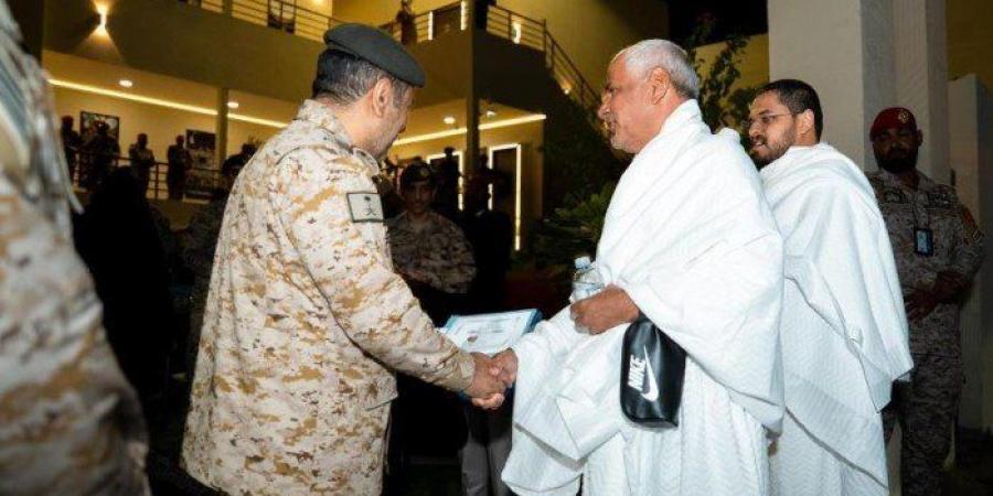الدفاع السعودية تستضيف أسر الشهداء والمصابين في "عاصفة الحزم" و"إعادة الأمل" لأداء الحج - هرم مصر