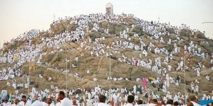 بدء تصعيد حجاج القرعة للوقوف بعرفات وآداء الركن الأعظم من الحج - هرم مصر