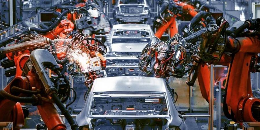 وزير النقل: 5 شركات تعمل في مجال إنتاج السيارات الكهربائية بمصر - هرم مصر