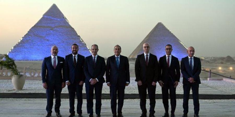 مدبولي يشهد حفل إطلاق خدمات الجيل الخامس للهاتف المحمول في مصر رسميا - هرم مصر