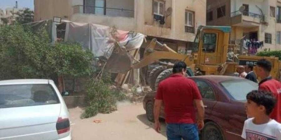 استجابة فورية من وزارة التنمية المحلية لشكاوي سكان المعادى من الإشغالات والمحال المخالفة - هرم مصر