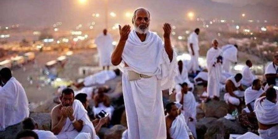 هل يجوز الدعاء على الأشخاص خلال الوقوف بعرفة؟ تفاصيل - هرم مصر