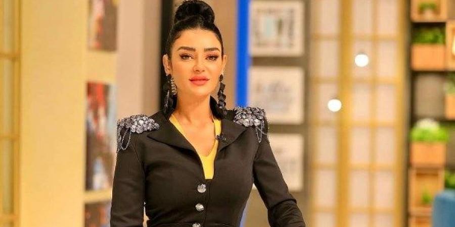 هبة الأباصيري: كليب هاني شاكر بوابة دخولي للإعلام - هرم مصر