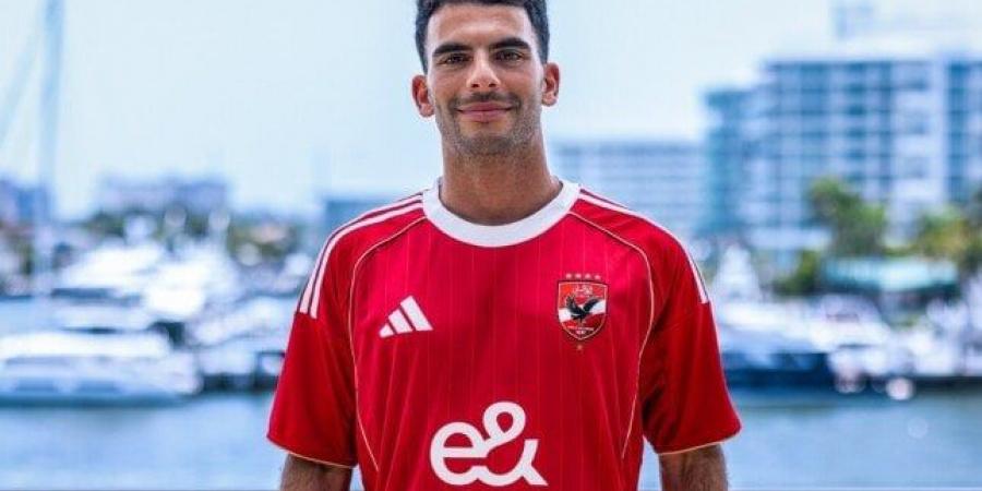 شاهد أول لقاء بين زيزو وإمام عاشور في الأهلي.. ماذا حدث؟ «فيديو» - هرم مصر