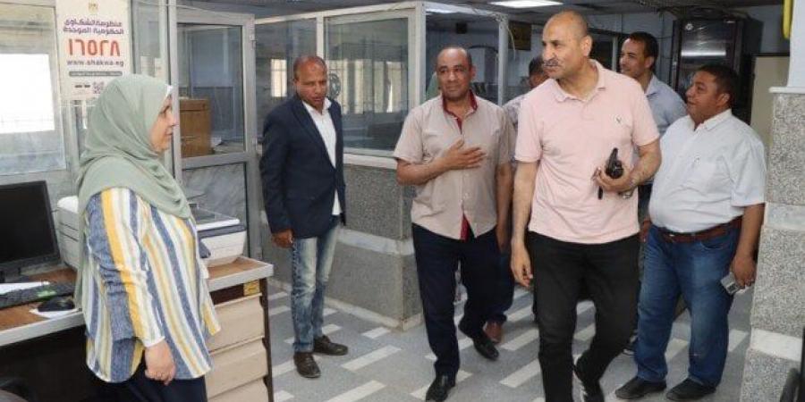 سكرتير بني سويف يتفقد سير العمل بالوحدات المحلية خلال أجازة العيد - هرم مصر
