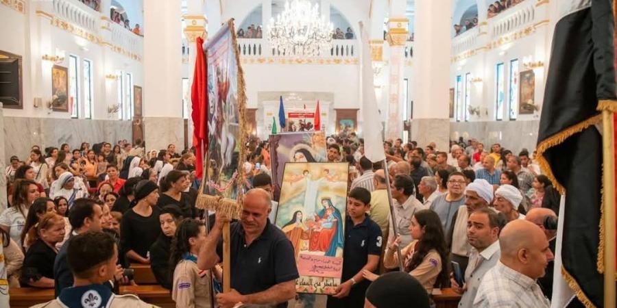 الأنبا مرقس يشارك الأنبا دانيال احتفالات عيد أم المحبة الإلهية بأسيوط - هرم مصر
