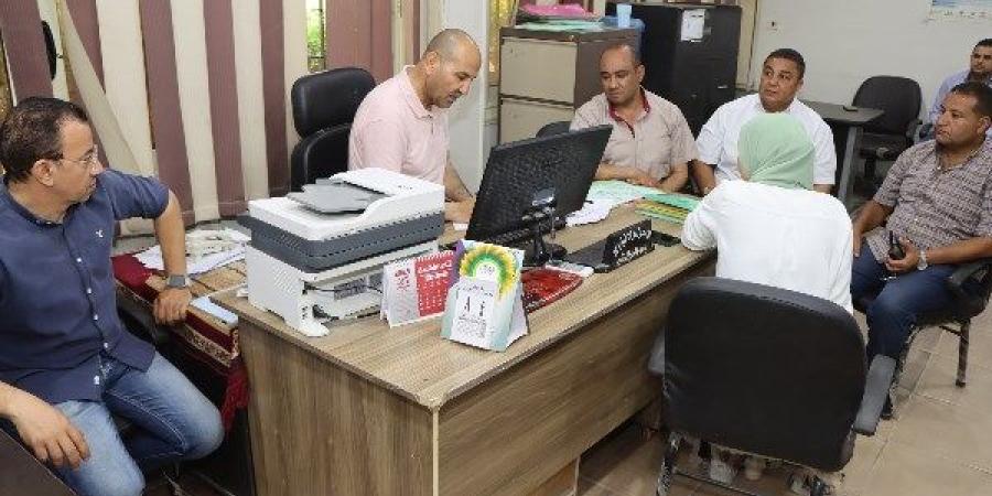 جولة تفقدية للاطمئنان على انتظام العمل بالوحدات المحلية والمراكز التكنولوجية ببني سويف - هرم مصر