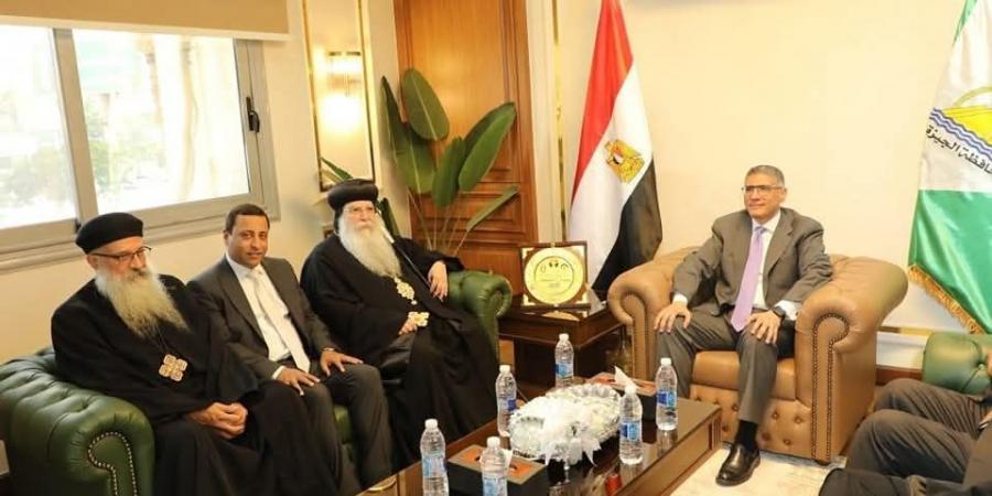تهنئة إيبارشية شمال الجيزة بعيد الأضحى المبارك .. صور - هرم مصر
