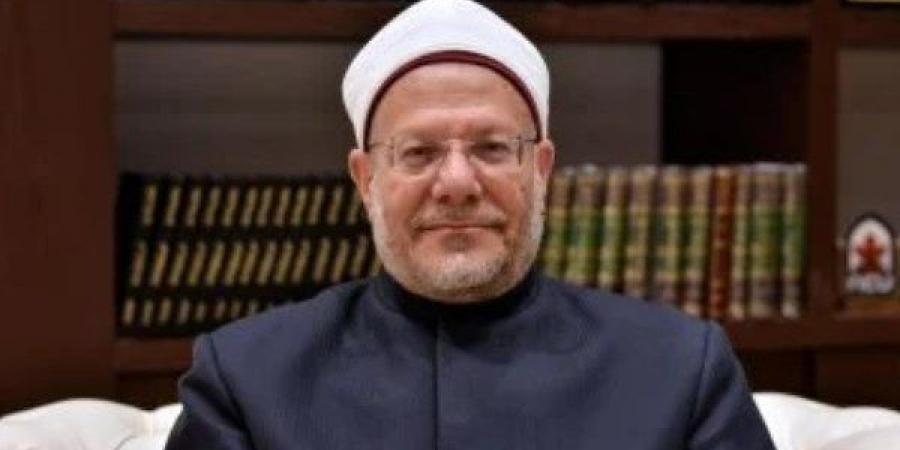 هل يجوز البقاء في مكة بعد طواف الوداع؟.. المفتي السابق يجيب - هرم مصر
