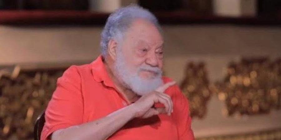 في حوار إنساني| ماذا قال يحيى الفخراني عن الزعيم عادل إمام والراحل نبيل الحلفاوي؟ - هرم مصر