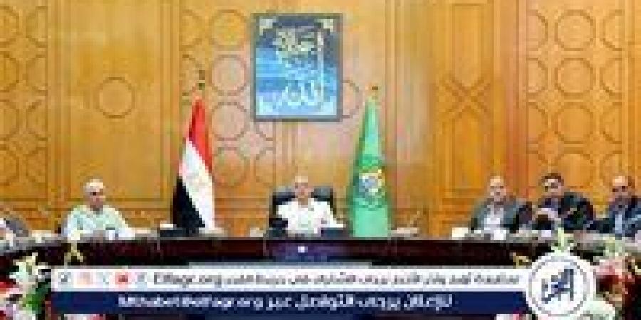 محافظ الإسماعيلية يبحث استعدادات الثانوية العامة - هرم مصر