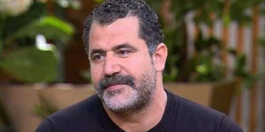 بعد انضمامه.. محمود حافظ محامي مع هند صبري في عسل أحمر «خاص» - هرم مصر