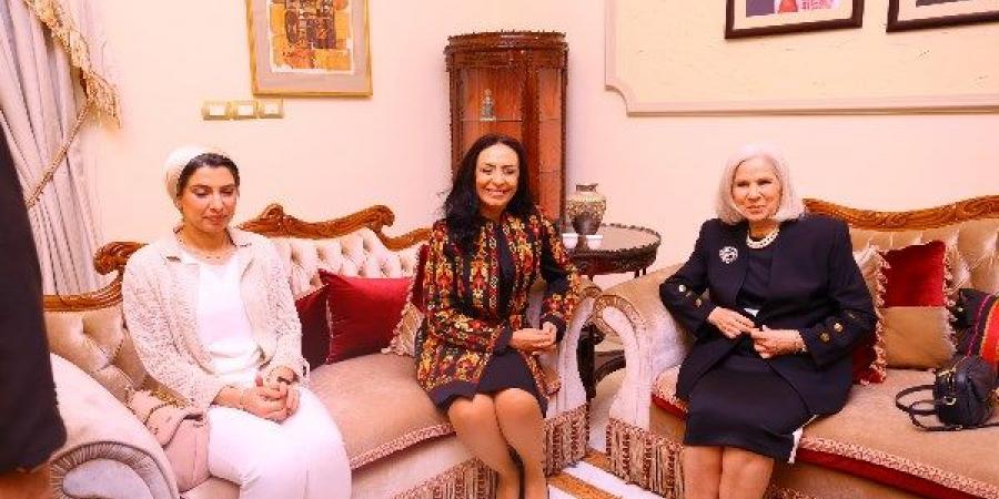 وزيرة التضامن تكرم السفيرة هيفاء أبو غزالة تقديرًا لجهودها في العمل الاجتماعي العربي - هرم مصر
