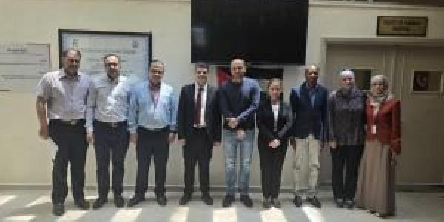 باحثون من صيدلة فيلادلفيا يستعرضون أحدث أبحاثهم في ندوة علمية في مجال الصيدلة - هرم مصر