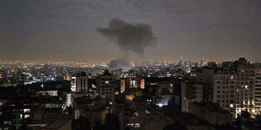 إيران تنفي استهداف مصفاة تبريز.. وتشغيل الدفاعات الجوية في عدة مدن - هرم مصر