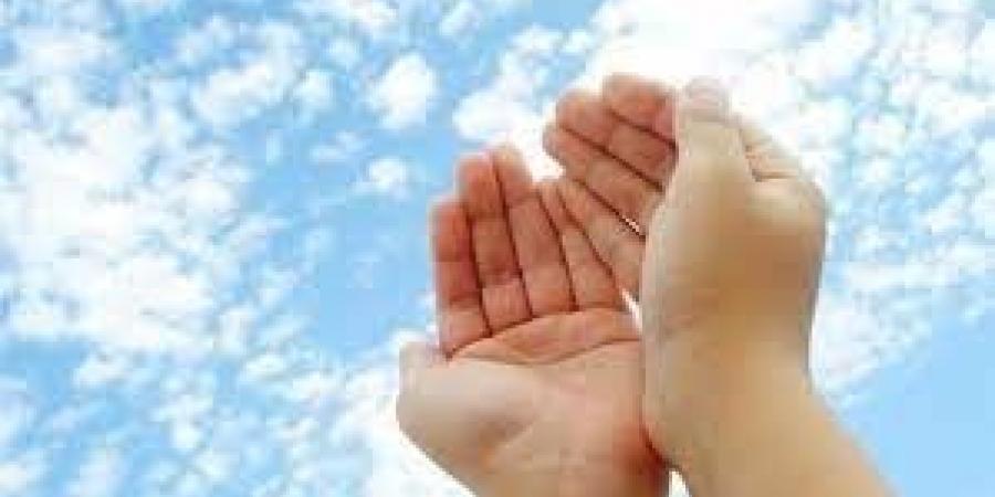 أدعية فيها العجب من القرآن.. 8 آيات تفتح لك كل الأبواب المغلقة - هرم مصر