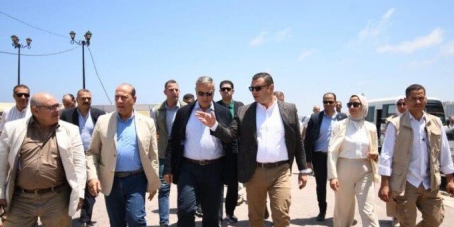 وزير الإسكان ومحافظ الإسكندرية يتفقدان مشروع توسعة وتطوير الكورنيش - هرم مصر
