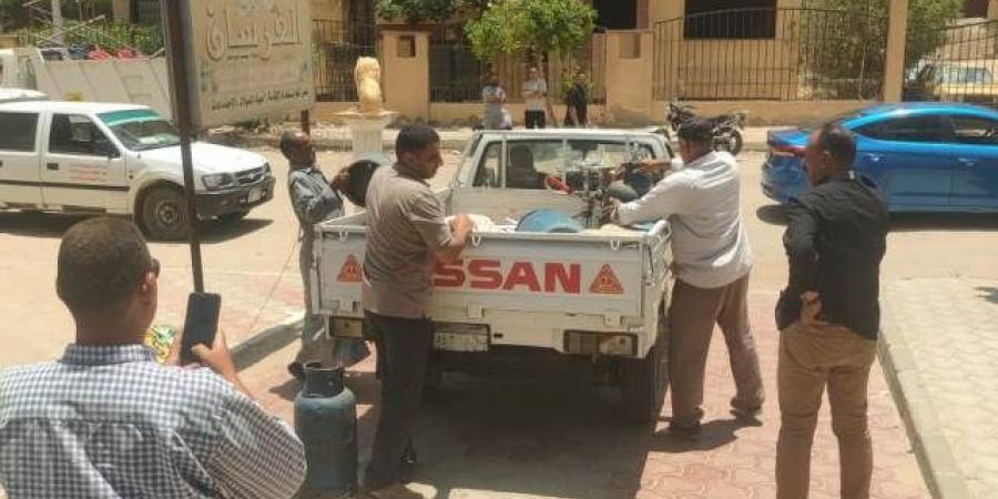 جهاز بدر يشن حملة مكبرة لإزالة الإشغالات فى الأحياء والمولات.. بالصور - هرم مصر