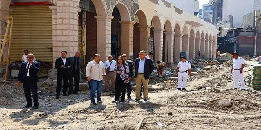 وزيرة التنمية تتفقد أعمال تنفيذ المرحلة الأولى من تطوير سوق العتبة بحي الموسكي بالقاهرة - هرم مصر