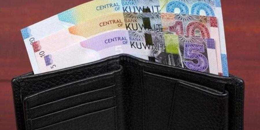 أسعار الدينار الكويتى في مصر اليوم الإثنين - هرم مصر