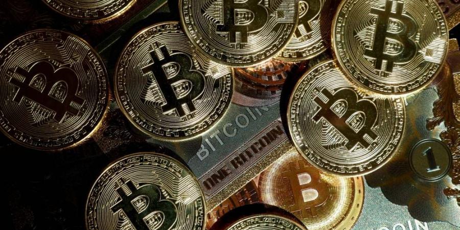 البيتكوين تستعيد بعض قوتها إلى 106 آلاف دولار - هرم مصر