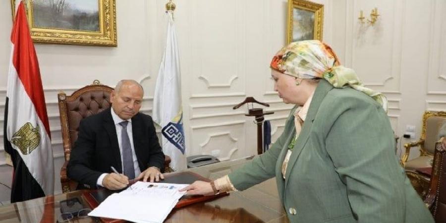 بنسبة نجاح 77%.. محافظ القاهرة يعتمد نتيجة الفصل الدراسي الثاني للشهادة الاعدادية - هرم مصر