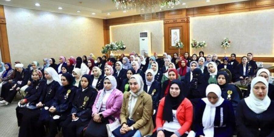 شباب محامي المنوفية يؤدون اليمين أمام النقيب العام في شبين الكوم - هرم مصر
