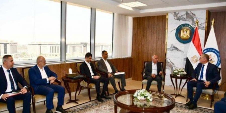 وزير البترول يبحث مع السويدي إليكتريك تعزيز التعاون المشترك - هرم مصر