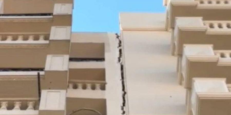 بتكلفة 40 مليون جنيه.. محافظ أسيوط يفتتح موقف سيارات الغنايم بعد تطويره - هرم مصر