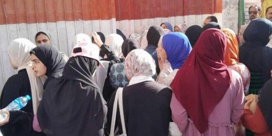 بعد قليل.. طلاب الثانوية العامة 2025 يؤدون امتحانات اليوم الثاني - هرم مصر