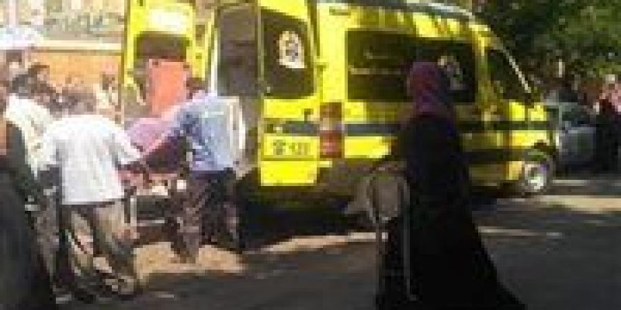 مصرع شاب بعد انقلاب دراجة نارية فى سمالوط بالمنيا - هرم مصر