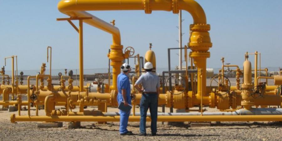 مصر تبحث عن بدائل عاجلة للوقود بعد توقف إمدادات الغاز من إسرائيل - هرم مصر