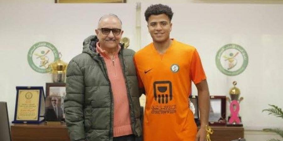 أحمد ربيع: وقف القيد سبب تعثر انتقالي إلى الزمالك.. وربنا كرمني بالبنك الأهلي - هرم مصر