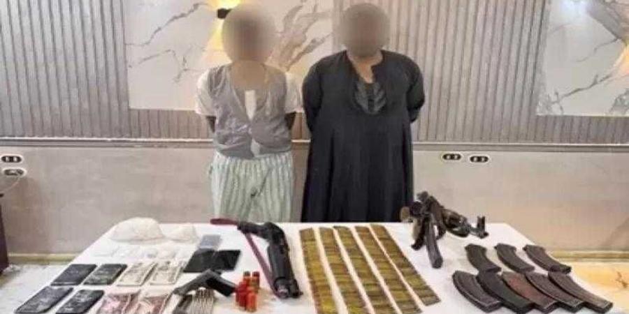 ضبط عناصر بؤر إجرامية من متجرى المواد المخدرة والأسلحة النارية غير المرخصة بنطاق عدة محافظات - هرم مصر
