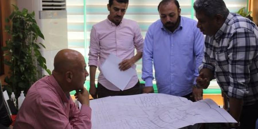مسئولو الإسكان يتفقدون مشروعات تطوير البنية التحتية في برج العرب - هرم مصر