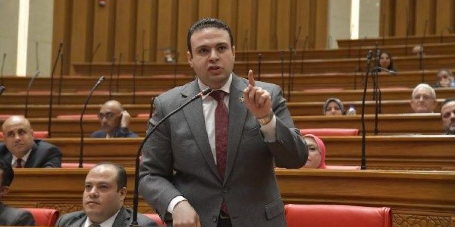 النائب عبد المنعم إمام: لم نقدم مشروعا بشأن الإيجار القديم.. وشاركنا بتعديلات قوية - هرم مصر