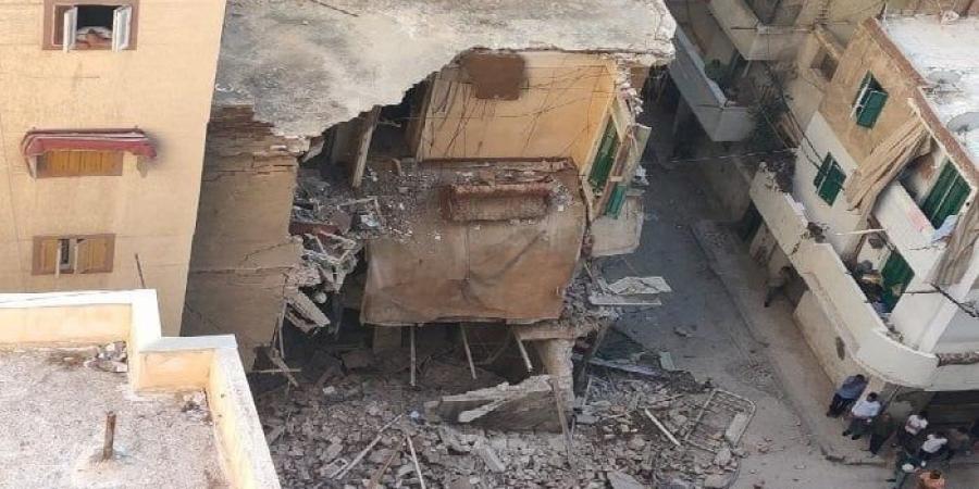 دون إصابات.. انهيار عقار خالٍ من السكان بمنطقة باكوس شرق الإسكندرية - هرم مصر