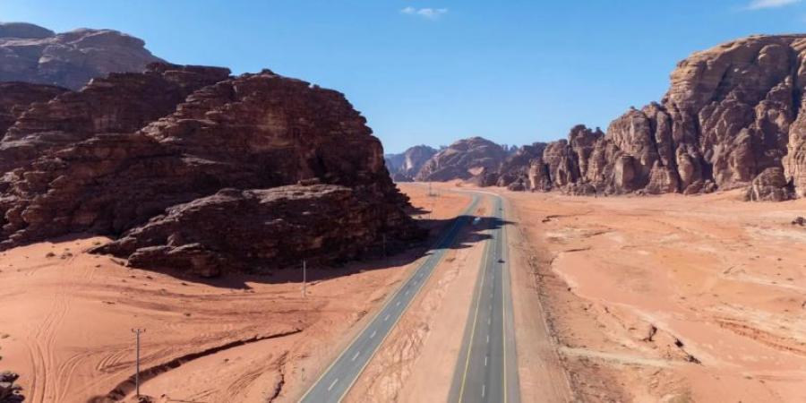 طريق (تبوك/ حقل) مشروع إستراتيجي لتعزيز السياحة على ساحل خليج العقبة - هرم مصر