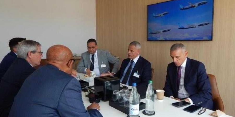 مصر للطيران تواصل تعزيز علاقاتها مع كبرى شركات الصناعة العالمية خلال معرض باريس الدولى للطيران 2025 - هرم مصر