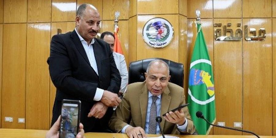 اعتماد نتيجة الشهادة الإعدادية بـ المنيا.. والمحافظ يهنئ الأوائل - هرم مصر