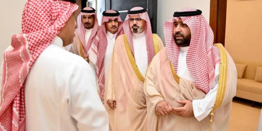أمير جازان ونائبه يتفقدان عددًا من المشروعات التنموية والسياحية بمحافظة جزر فرسان - هرم مصر