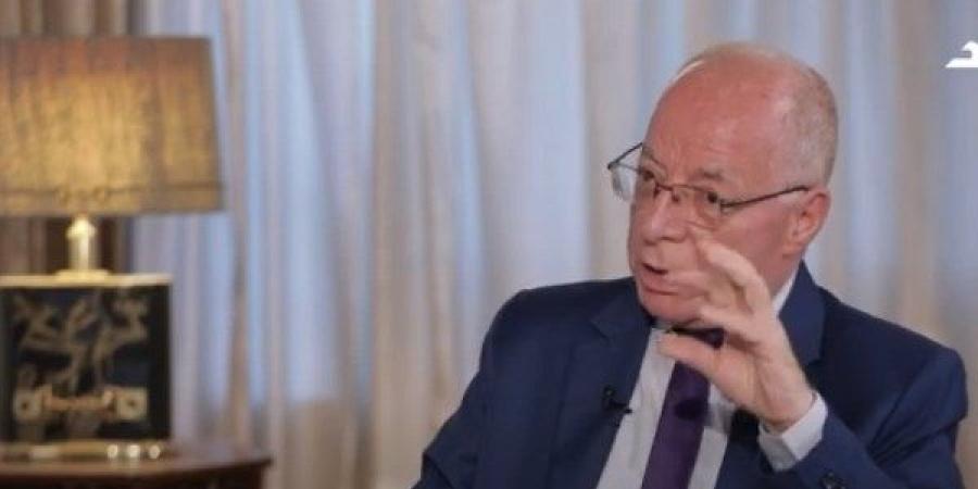 حلمي النمنم: جماعة الإخوان كان لديها مشاكل وصراعات مع وزارة الثقافة والمثقفين في مصر - هرم مصر