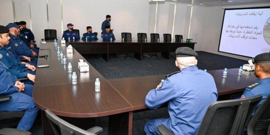 الكويت.. رئيس قوة الإطفاء العام يتفقد مركزي الشدادية للمواد الخطرة والبحث والإنقاذ - هرم مصر