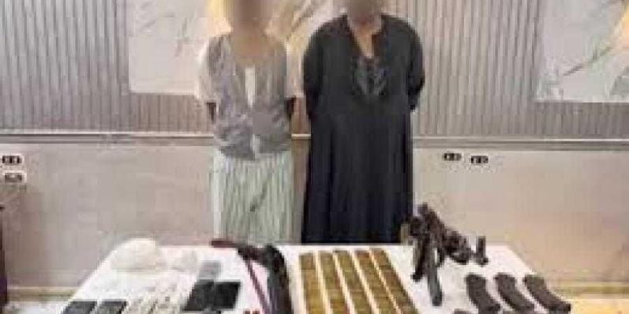 ضبط عناصر بؤر إجرامية من متجرى المواد المخدرة والأسلحة النارية غير المرخصة بنطاق عدة محافظات - هرم مصر