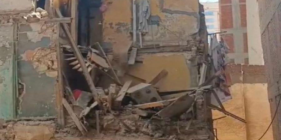 3 مصابين من أسرة واحدة.. ننشر أسماء ضحايا حادث منزل السيالة المنهار في الإسكندرية - هرم مصر