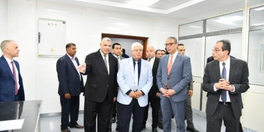 32 جامعة أهلية تدعم مستقبل التعليم في مصر.. وبدء الدراسة بجامعة الفيوم الأهلية العام المقبل - هرم مصر