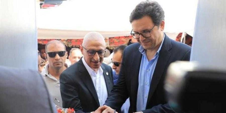 وزير الثقافة ومحافظ شمال سيناء يفتتحان بيت ثقافة قاطية ببئر العبد بعد تطويره ورفع كفاءته - هرم مصر